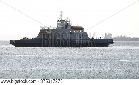 Salvador, Bahia / Brazil - October 26, 2016: Ferry Boat Rio Paraguacu Is Seen Standing In Todos Os S
