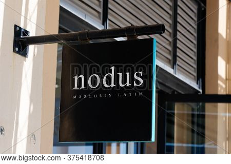 Bordeaux , Aquitaine / France - 07 06 2020 : Nodus Sign Logo For Shop Clothing French Men Of Luxury 