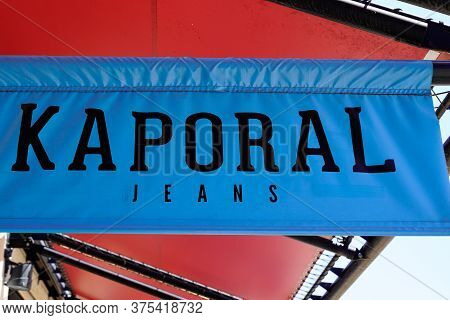 Bordeaux , Aquitaine / France - 07 06 2020 : Kaporal Jeans Logo And Text Sign On Shop Flag Front Of 