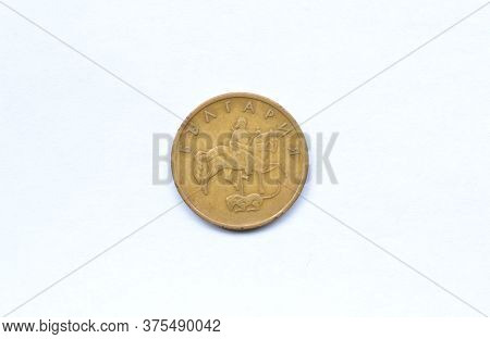 Reverse Of 5 Stotinki Coin Made By Bulgaria In 2000