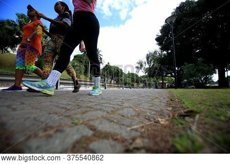 Salvador, Bahia / Brazil - February 21, 2016: People Are Seen Practicing Physical Activity In The Di