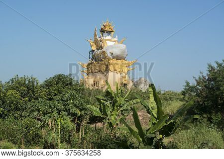 Thailand Chiang Khong Wat Pla Buek Temple