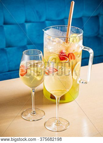 summr lemonade with kiwi fruits and strawberries