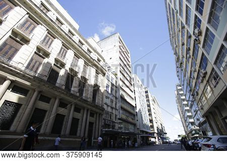 Salvador, Bahia / Brazil - June 5, 2019: Business Buildings In The Commerce District In The City Of 