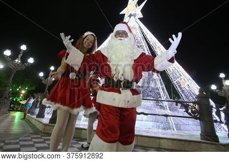 Salvador, Bahia / Brazil - November 30, 2017: Santa Claus Is Seen At Campo Grande Square In The City