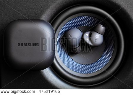 Samsung Galaxy Buds 2 Pro