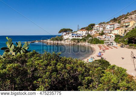 Seccheto, Elba Island, Province Of Livorno Italy - 11 June 2022 View Over Sandy Colorful Beach Of Li