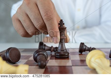 Chess Battle, Victory, Success, Leader, Teamwork, Business Strategy . Business Man Wear Business Sui
