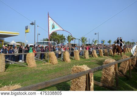 Sant'antioco, Sardinia 04.15.2018: Pariglie In Onor Of Antioco Saint