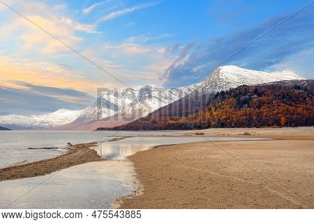 Lake Gjevillvatnet, Norway