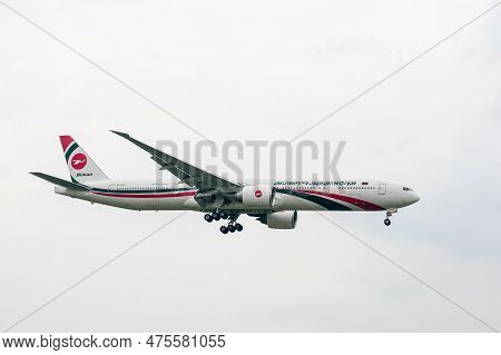 London, England - August 22, 2016: Biman Bangladesh Airlines Boeing 777 S2-afp Landing In London Hea