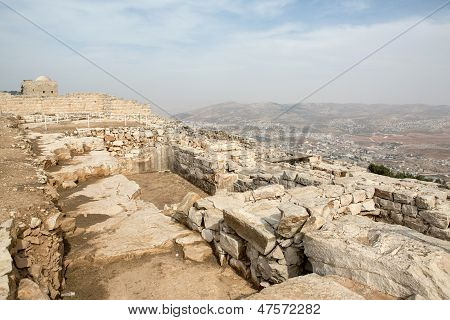 Samaritan Mount Greizim