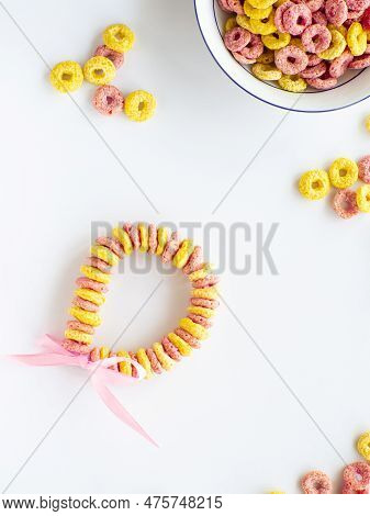 Edible Diy Bracelet Or Necklace For Mothers Day. Diy For Kids. Bracelet Made With Froot Ring Shaped 