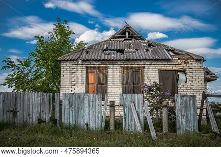 War In Ukraine, Village Of Yampil, Donetsk Oblast In Ukraine- 05 May 2023
