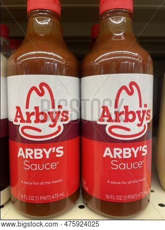 Grovetown, Ga Usa - 03 14 23: Grocery Store Arbys Original Sauce