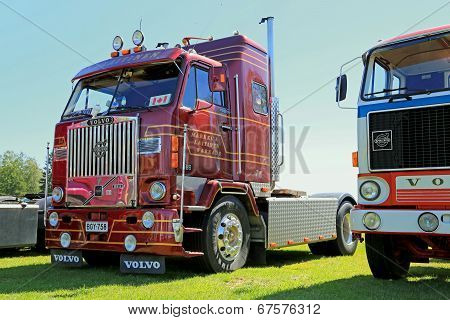 Dark Red Volvo F88 Show Truck
