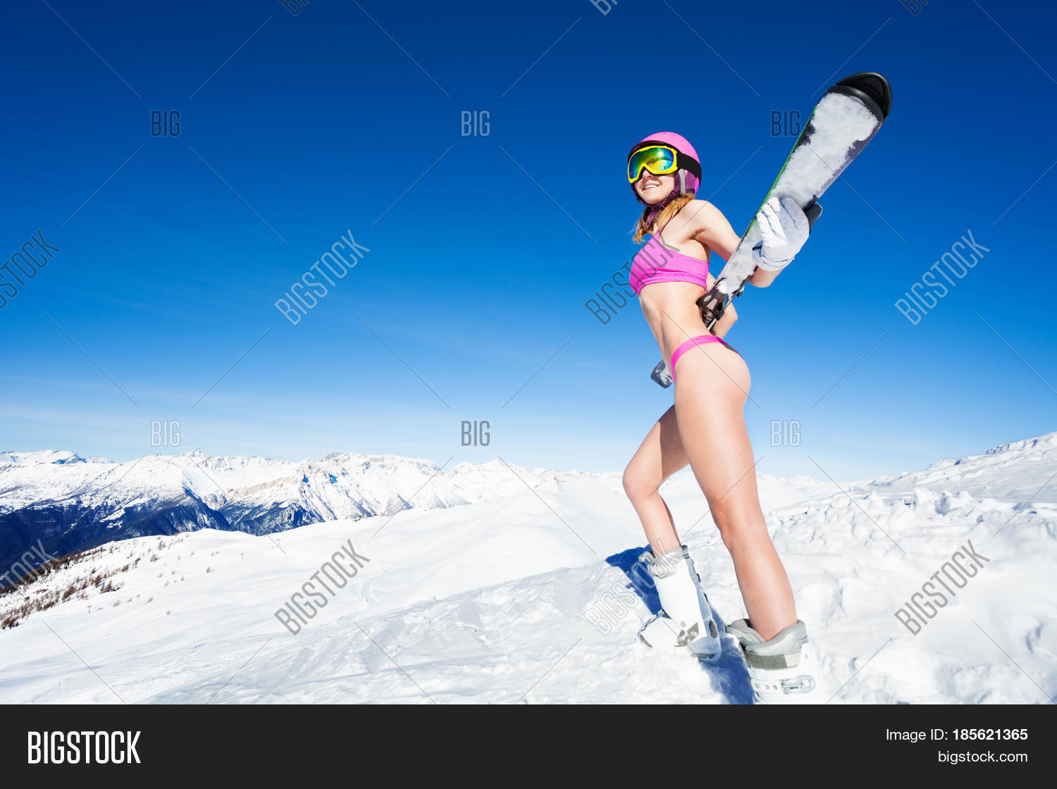 Can find hot girl on her back what necessary Hot girl on her back apologise, but