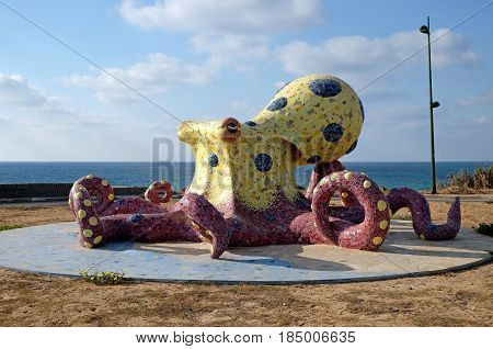 ASHKELON ISRAEL - NOVEMBER 07 2015: City mosaic sculpture of the octopus on the quay in Ashkelon