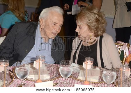 LOS ANGELES - MAY 4:  Kirk Douglas, Anne Douglas at the 25th Anniversary of the Anne Douglas Center at the LA Mission on May 4, 2017 in Los Angeles, CA