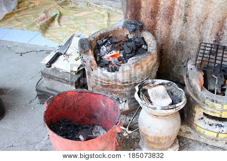 This is a cooking stove to cook the traditional way without using electricity. You can either boil stir fries and curries.