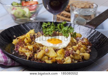tiroler groestl a potato dish with wine