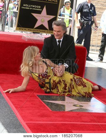LOS ANGELES - MAY 4:  Kurt Russell, Goldie Hawn at the Kurt Russell and Goldie Hawn Star Ceremony on the Hollywood Walk of Fame on May 4, 2017 in Los Angeles, CA