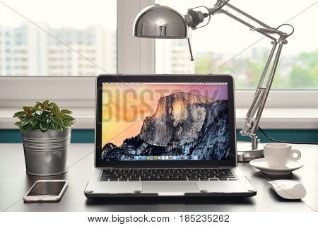 Apple Macbook Air Early 2014