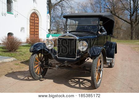 ST PETERSBURG, RUSSIA - MAY 04, 2017: Ford model T on a sunny May day