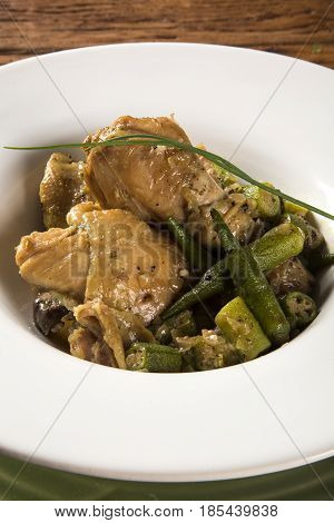 Frango Com Quiabo (portuguese For 