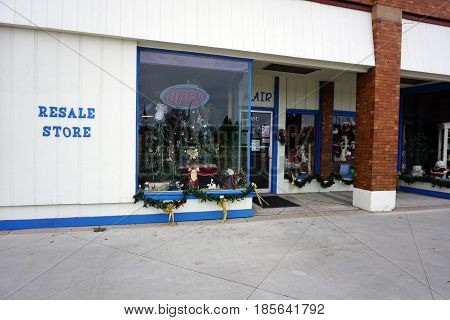 KALKASKA, MICHIGAN / UNITED STATES - NOVEMBER 27, 2016: Kalkaska Area Interfaith Resources (KAIR) provides a resale store on Cedar Street in downtown Kalkaska.