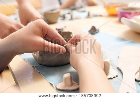 Animation classes for children, ceramics and clay
Children clay from the clay in the studio of artistic ceramics
