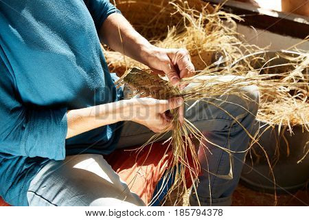 Esparto halfah grass crafts craftsman hands working