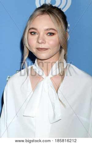 LOS ANGELES - MAY 6:  Taylor Hickson at the 