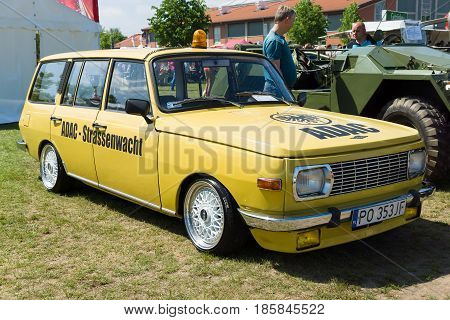 Paaren Im Glien, Germany - May 19: Medium-sized Family Car Wartburg 353 In Color Adac - German Autom