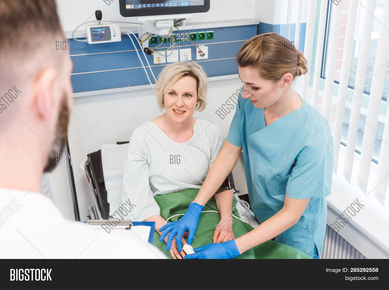 patient recovery room image photo free trial bigstock recovery room nurse