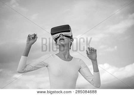 Future Is Now. Young Woman Gesturing In Vr Glasses. Pretty Girl Wear Virtual Reality Headset. Cute G