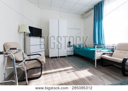 Interior Room Nursing Home, Furniture For People With Disabilities