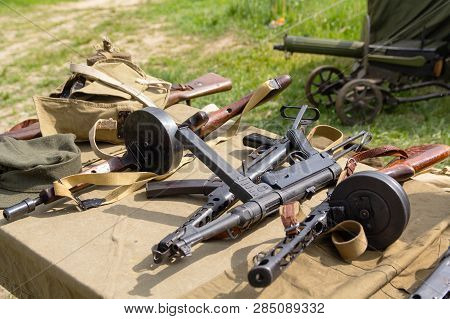 Various Rifle Weapons Of The Second World War In The Partisan Camp