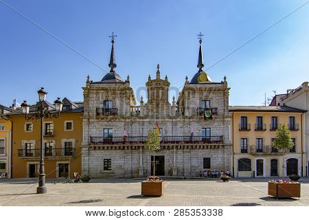 Ponferrada, Leon, Spain; June 2017: Facade Of The Town Hall Of Ponferrada. Baroque Style. With Two T
