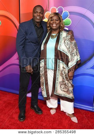LOS ANGELES - FEB 20:  Reno Wilson and Retta arrives for the NBCUniversal Mid Season Press Junket on February 20, 2019 in Hollywood, CA                