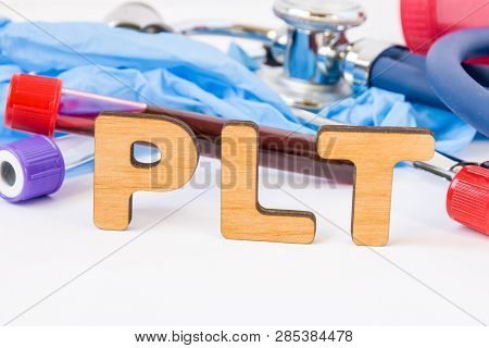 Abbreviation Or Acronym Of Plt, In Laboratory, Scientific, Research Or Medical Practice Means Platel