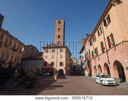 Piazza Risorgimento Square In Alba