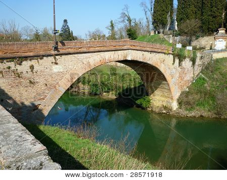alte Bogen brige
