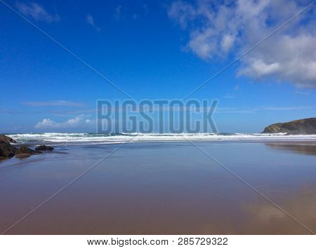 Beautiful Cloud Over The Ocean, Seascape, Beautiful Beach, Pacifying Landscape