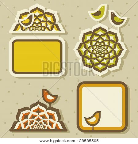Oiseaux mignons et Arabesques. Illustration vectorielle.