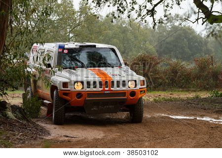 Portalegre, Portugalsko - 3. listopad: Zdenek Prizek jednotky H3 Evo v Baja 500, integrované na Fia Worl