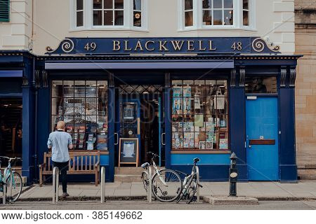 Oxford, Uk - August 04, 2020: Exterior Of Blackwell Bookshop In Oxford, A City In England Famous For