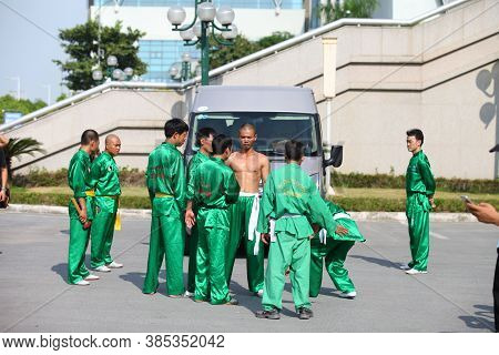 Hanoi, Vietnam - Aug 9, 2015: Vietnamese Pugilists In Traditional Costume Doing A Performance Of Mar