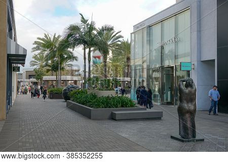 Utc Westfield Shopping Mall At University Town Centre .outdoor Shopping Center With Upmarket Chain R