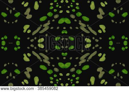 Watercolor Leo Background. Fashion Panther Wallpaper. Seamless Safari Fur. Camouflage Fabric Design 